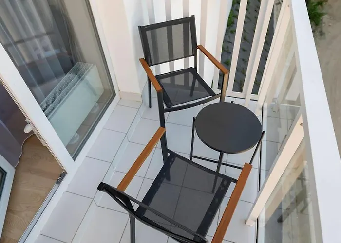 Koral - Kompozytorow Polskich 7 アパート *