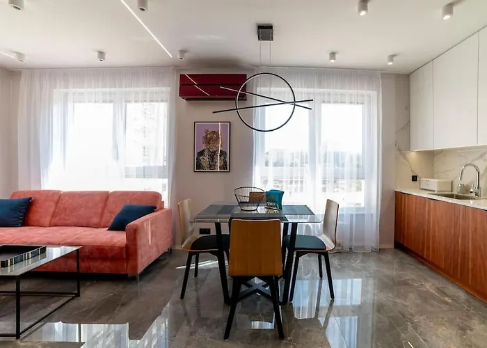 Apartment Koral - Kompozytorow Polskich 7 *